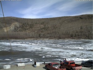 Even though the tripod can no longer be seen on the official camera, the tripod has only moved half the distance it needs to go to stop the clock. Image-Nenana Ice Classic