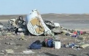 Wreckage of chartered Russian Metrojet that went down with 224 passengers. Image-Video Screengrab