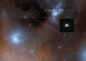 The Flying Saucer protoplanetary disc around 2MASS J16281370-2431391