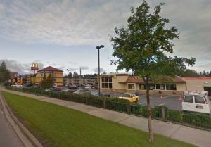 APD apprehended a stabbing suspect then an eluding suspect at this MacDonalds location in Spenard. The Executive Suites Hotel can be seen in the background. Image-Google Maps