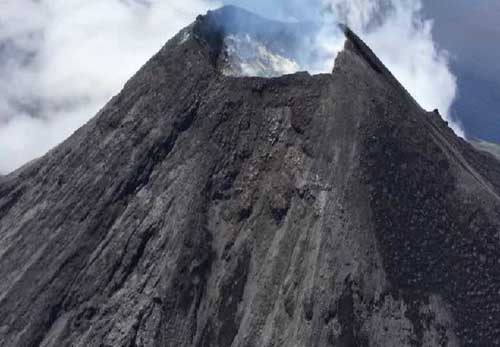 Mount Cleveland Minor Eruption Reaches 22,000 Feet