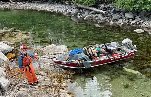 Fishing up marine debris with the Fosses