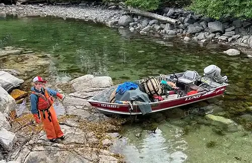 Fishing up marine debris with the Fosses