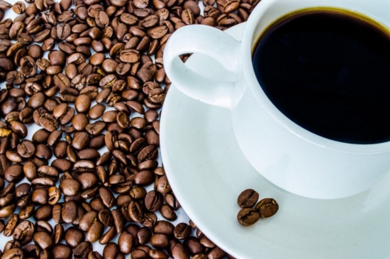 Moderate Coffee Drinking May Lower Risk of Premature Death