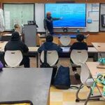 Alaska Sea Grant goes to school Gabe Dunham leads a classroom session in Metlakatla. Photo courtesy John Williams.