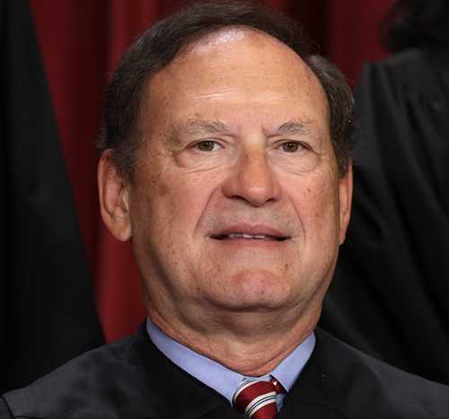 Recusal From Climate Cases Demanded After Alito’s Fossil Fuel Profits Exposed