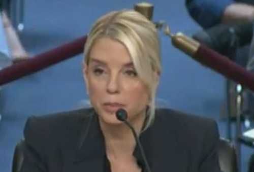 Bondi Dodges Over Whether Trump Border Czar Kept $50,000 in Cash From Alleged Bribe Sting Operation