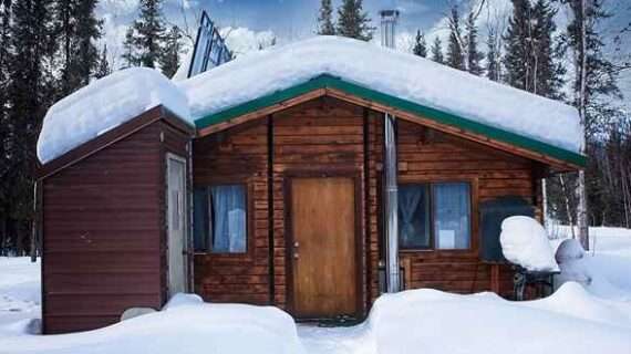 BLM announces new winter public use cabin rental in Coldfoot
