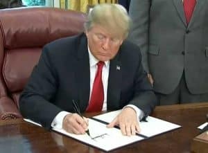 Trump signs executive order on immigrant children.