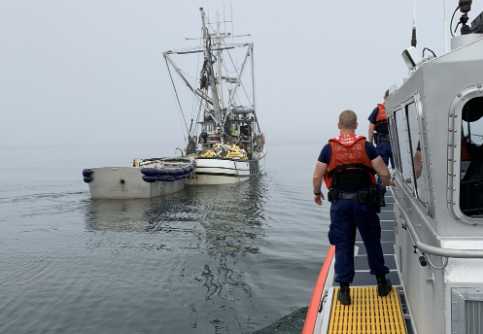 Coast Guard Boat Crew, Ketchikan EMS Medevac Injured Fisherman in Revillagigedo Channel