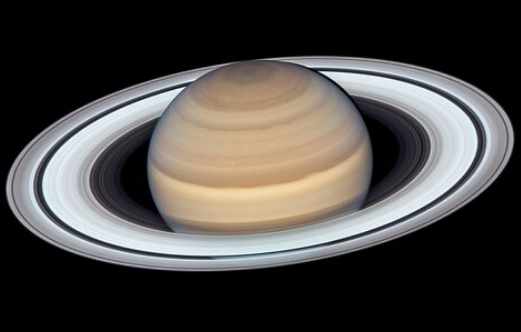 Hubble Reveals Latest Portrait of Saturn