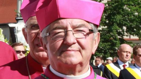 Vatican Banishes Retired Polish Archbishop Over Sex Allegations