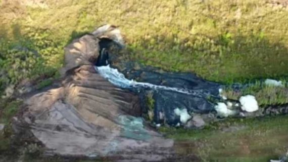 Florida Workers Race to Prevent Massive Spill of Radioactive Waste