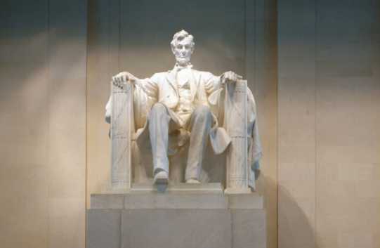 Lincoln Memorial Turns 100