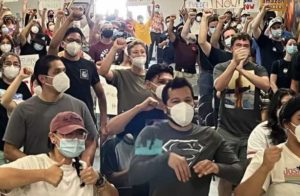 Amazon workers at the company's freight hub in San Bernardino, California celebrate their work stoppage on August 15, 2022. (Photo: Twitter/@ieamazonworkers)