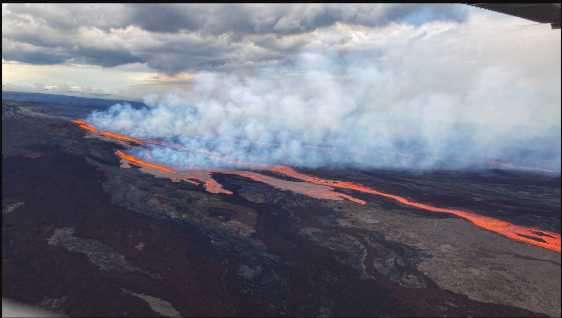 Hawaii Volcano Erupts for the First Time in Decades
