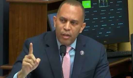 Hakeem Jeffries Rebuked for Opposing Amendment to End US Military Aid to Israel