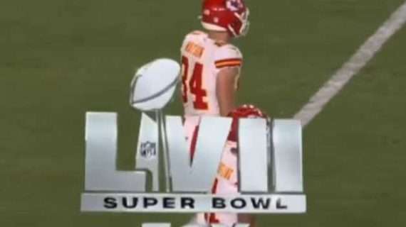 Chiefs Defeat Eagles in Super Bowl