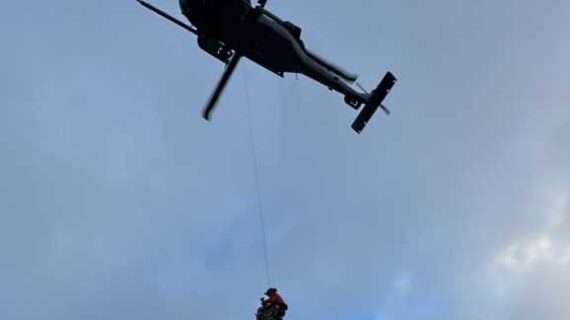 Alaska Air National Guard rescues two sheep hunters near Tonsina