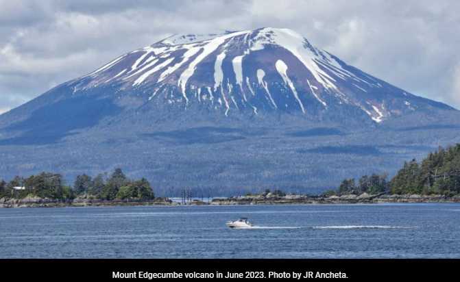 First seismic network installed on Mount Edgecumbe volcano