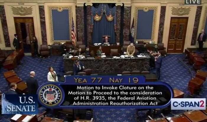 With House GOP in Chaos, Senate Advances Bipartisan Bill to Avert Shutdown
