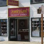 Jewelry Land storefront. Image-screengrab