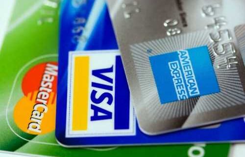 US Credit Card Debt Nears $1 Trillion