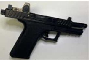 machine pistol. Image-USAAK