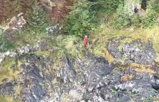 Coast Guard rescues boater after vessel sinks near Murder Cove