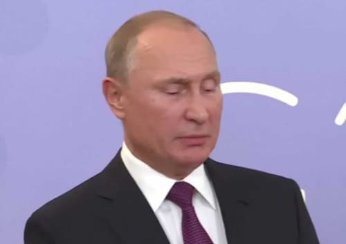 Putin Threatens to Build Nuclear Missiles if US Does the Same