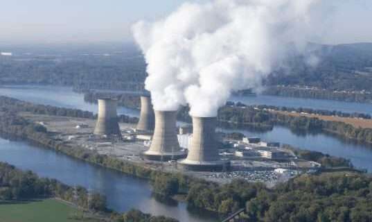 Microsoft Deal Would Reopen Three Mile Island Nuclear Plant to Power AI