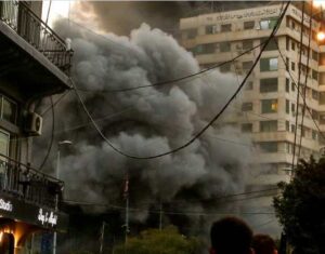 Crashsite of U.S. refueling plane in Iraq. Image-WSJ/X video screenshot