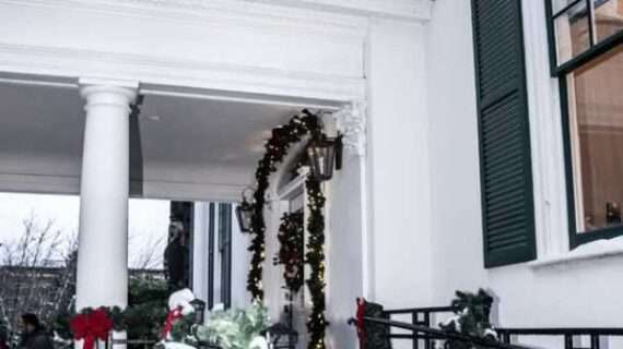 Governor Dunleavy, Lt. Governor Dahlstrom Invite Alaskans to the Annual Holiday Open House