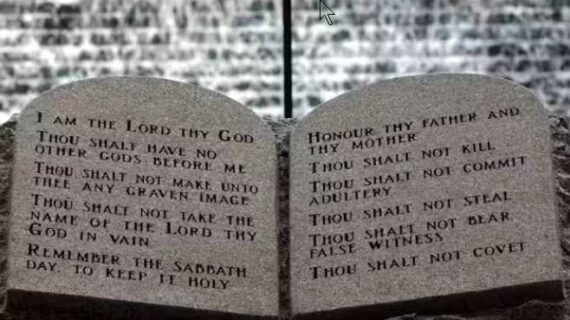 ‘Strong Message to Christian Nationalists’: Judge Blocks Louisiana Ten Commandments Law