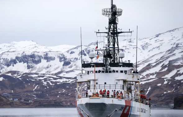 Alaska homeported cutter earns cutter of the year award