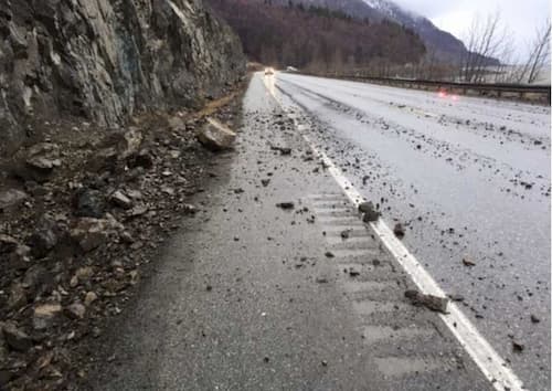 DOT&PF Closes Drainage Site at MP 109 Seward Highway due to Safety Concerns